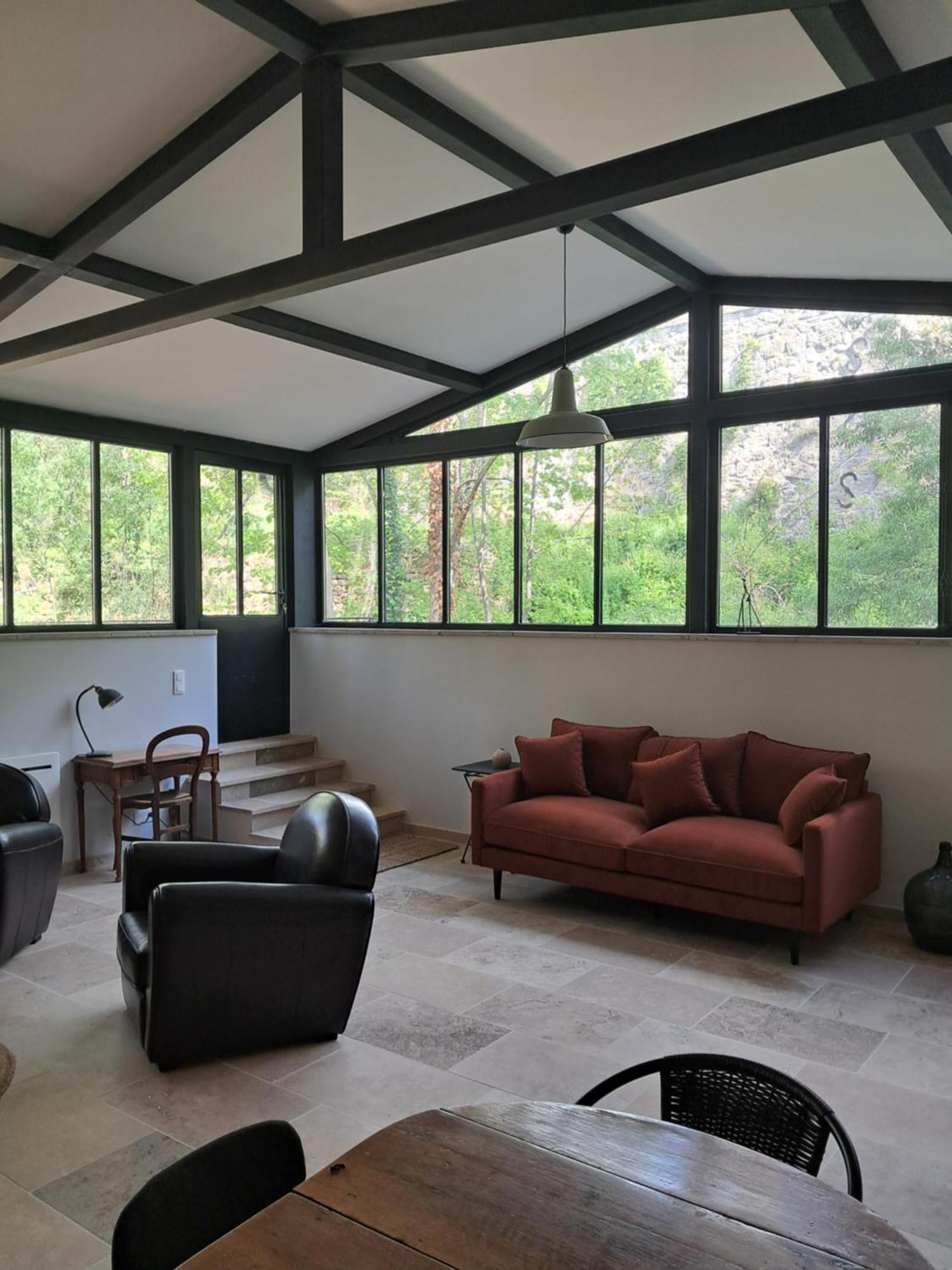 Bed and Breakfast Le Vieux Moulin De Jouques Екстер'єр фото